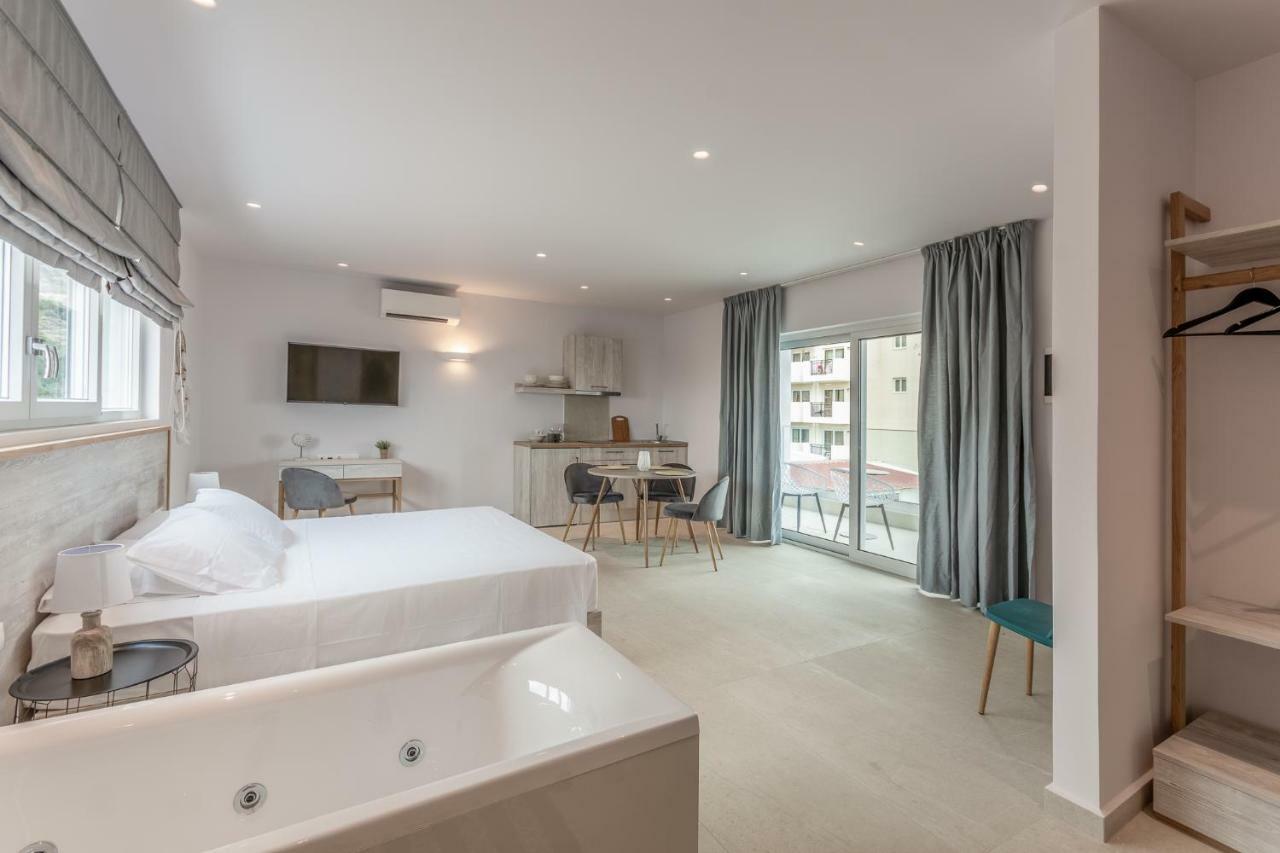 Eva Apartments Koutouloufari Eksteriør bilde